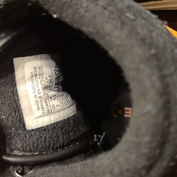 Converse Leather Berkshire Boot - Picture 6 of 6